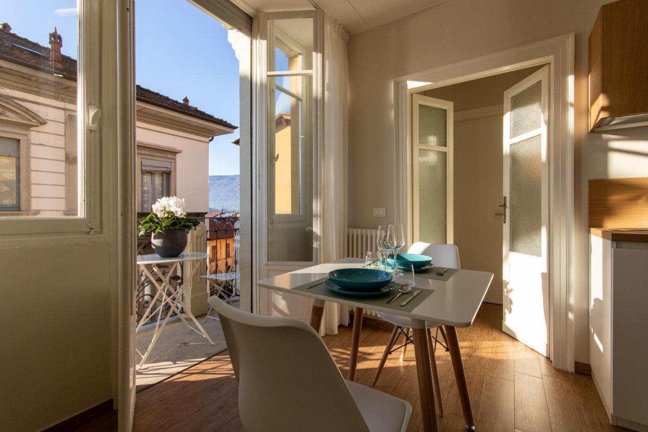 ורבאניה Aqualago Casa Vacanze Apartment D מראה חיצוני תמונה